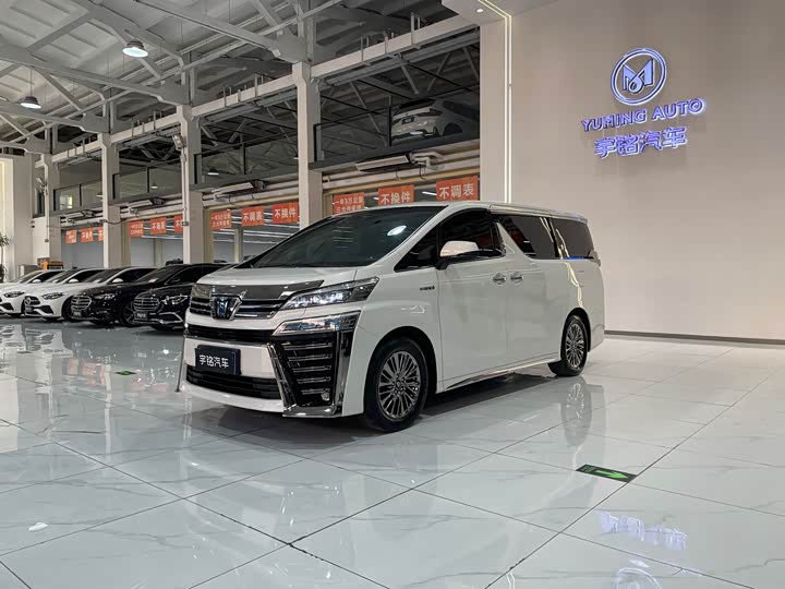 Фото 1 - Toyota Vellfire