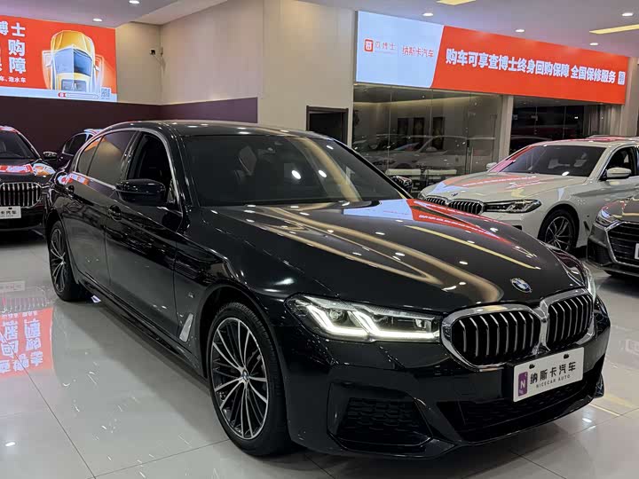 Фото 2 - BMW 5 Series