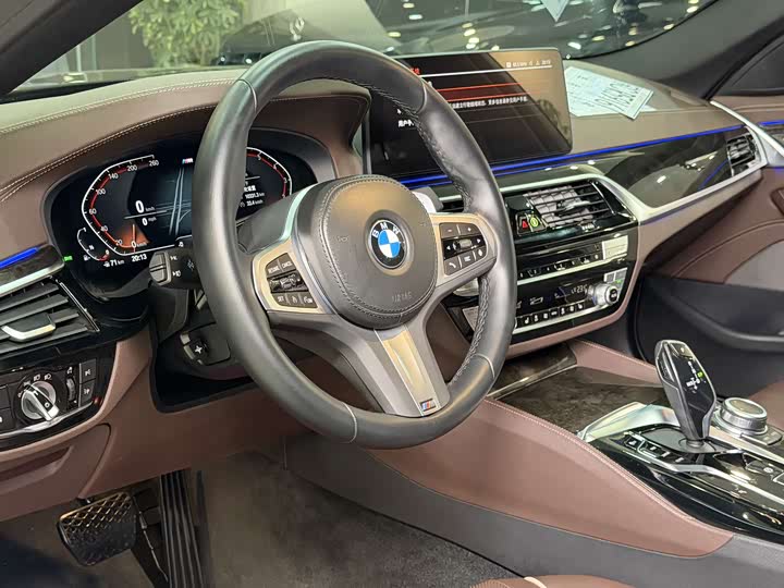 Фото 7 - BMW 5 Series