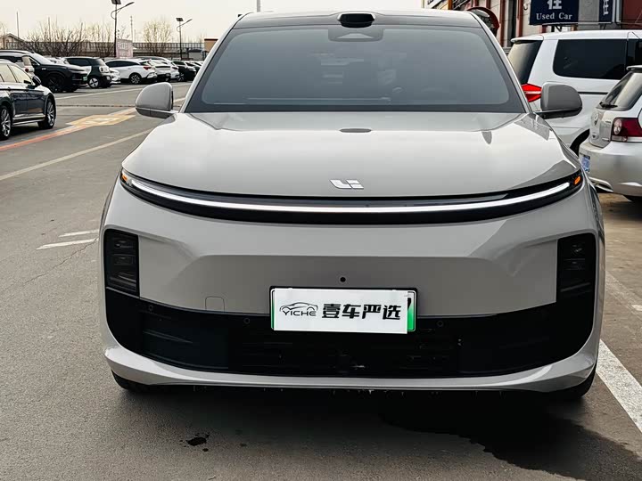 Фото 2 - LiXiang L6