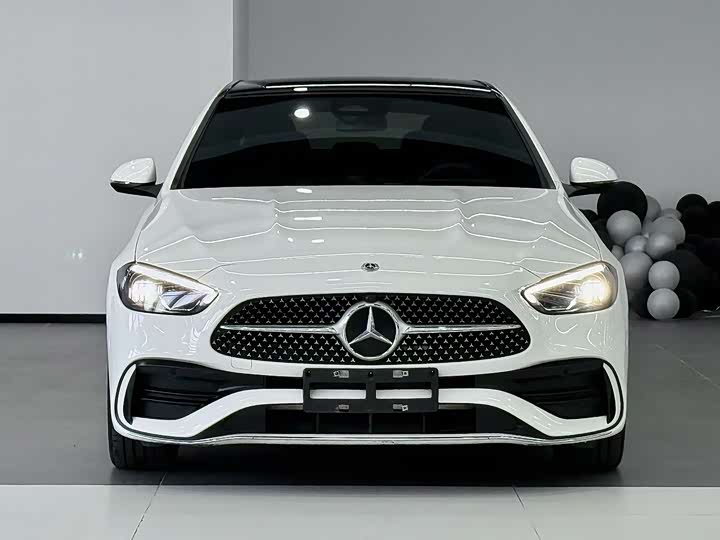 Фото 1 - Mercedes-Benz C-Class