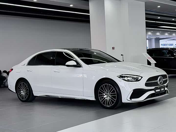 Фото 2 - Mercedes-Benz C-Class