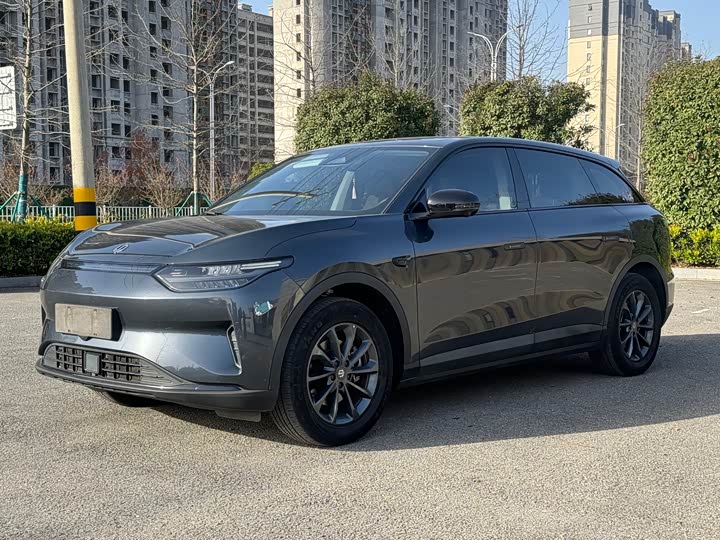 Фото 1 - Leapmotor C11