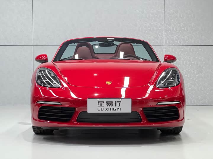 Фото 2 - Porsche 718