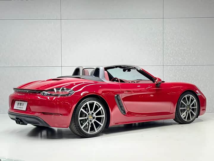 Фото 6 - Porsche 718