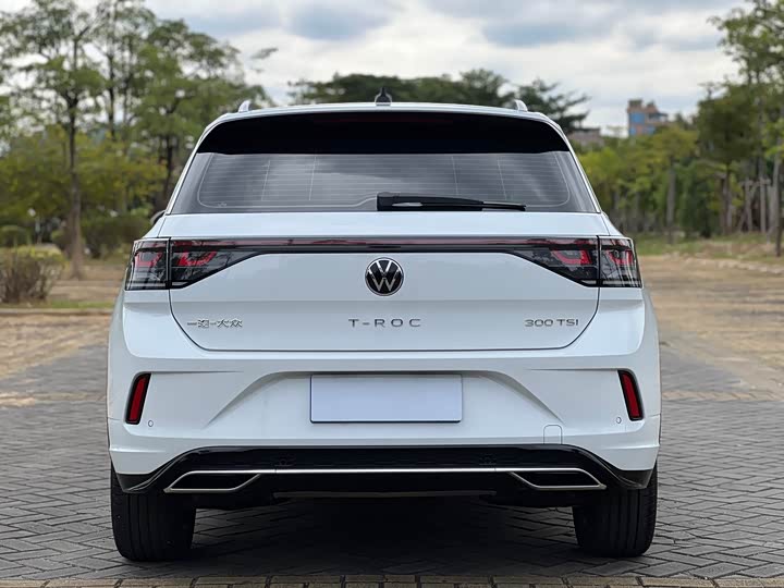 Фото 8 - Volkswagen T-Roc