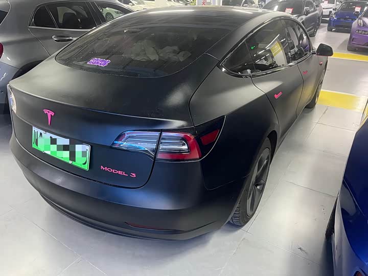 Фото 7 - Tesla Model 3