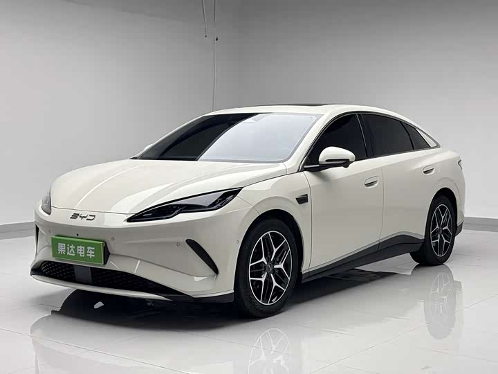 Фото 1 - BYD Seal 06 Hybrid/EV