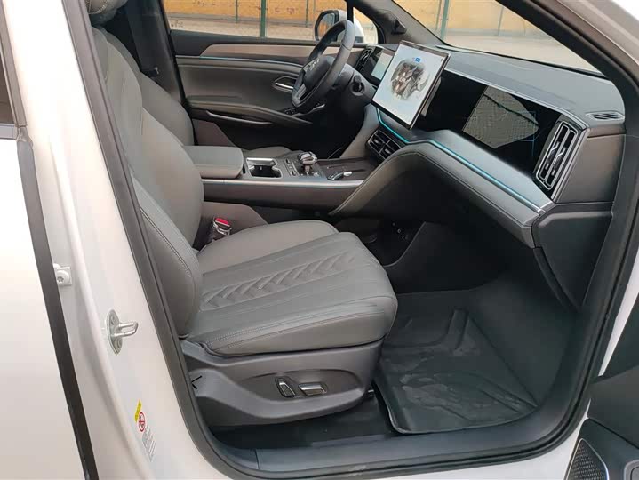 Фото 8 - BYD Song L DM-i Hybrid