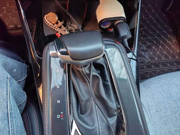 Фото 7 - Changan Oshan X5