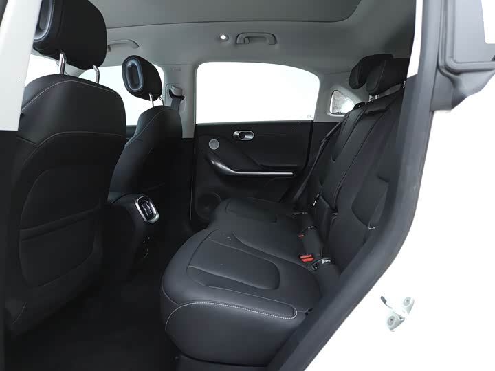 Фото 6 - Smart #1