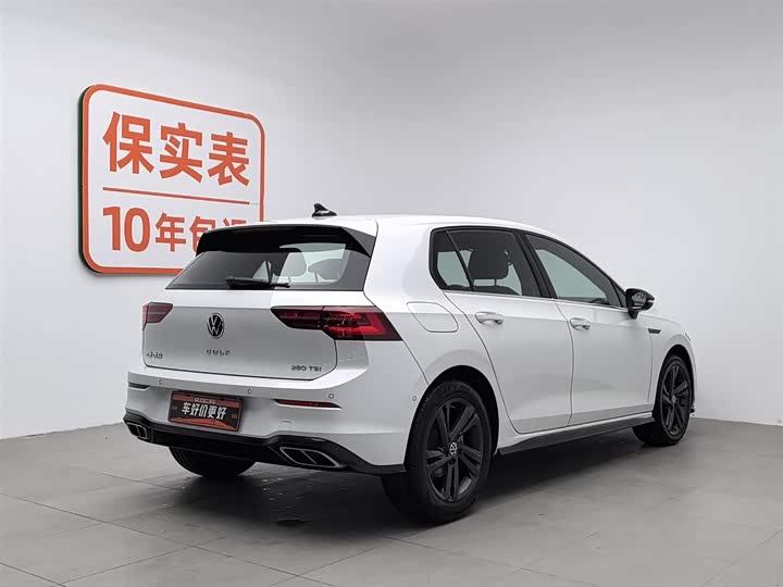 Фото 2 - Volkswagen Golf