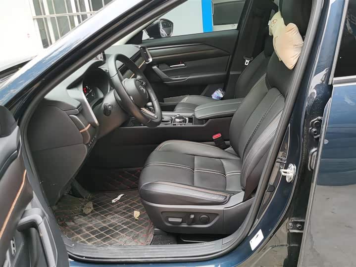 Фото 4 - Mazda CX-50