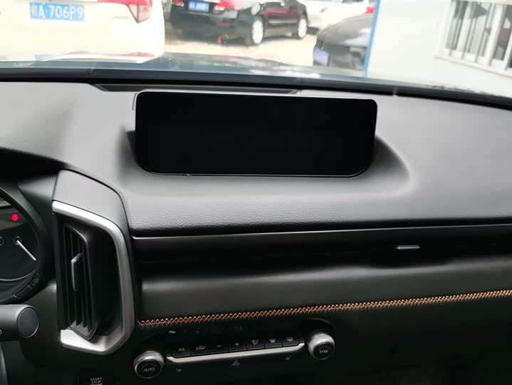 Фото 6 - Mazda CX-50