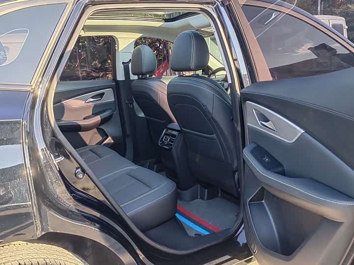 Фото 8 - Dongfeng Forthing T5 EVO