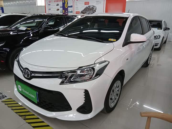 Фото 2 - Toyota Vios FS