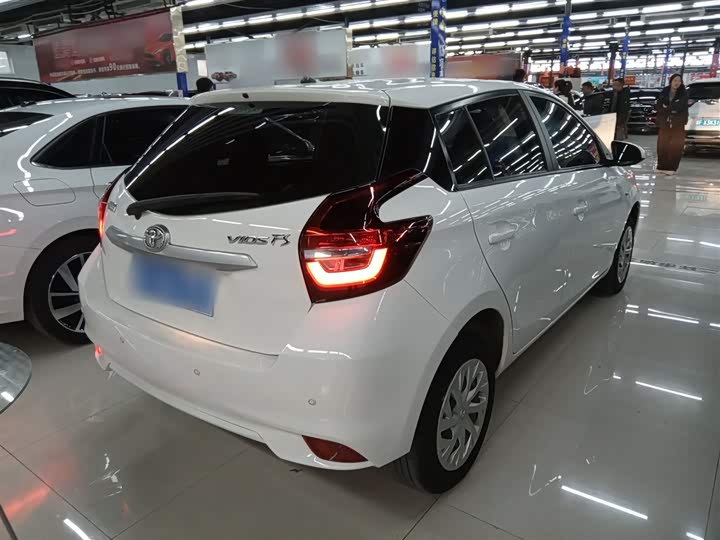 Фото 7 - Toyota Vios FS