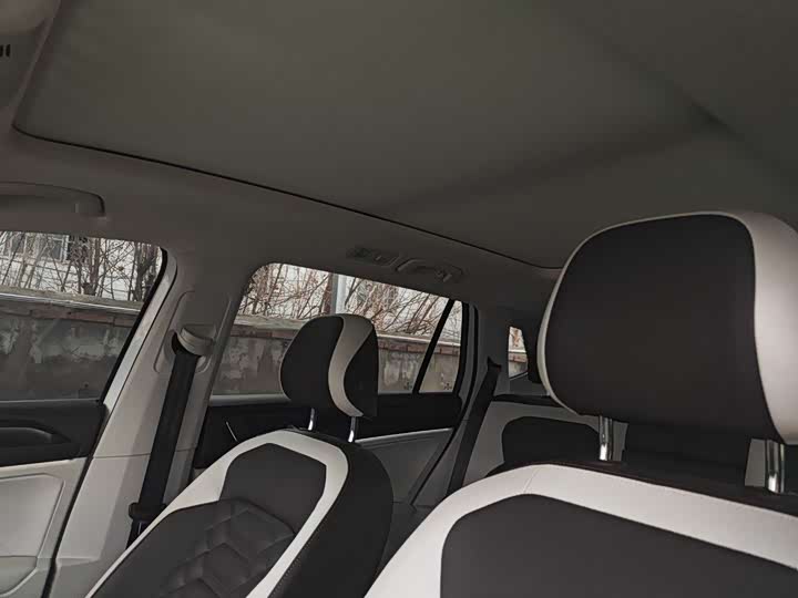 Фото 8 - Volkswagen Tayron