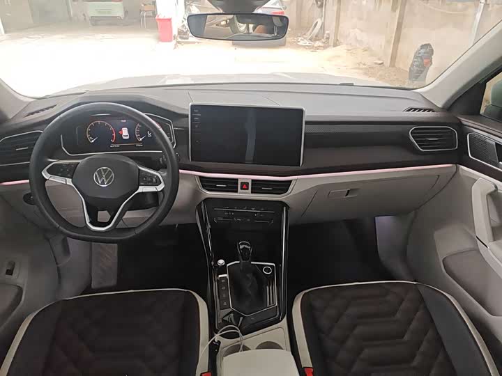 Фото 9 - Volkswagen Tayron