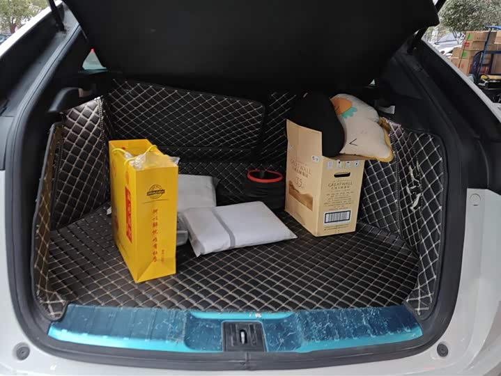 Фото 4 - Honda UR-V