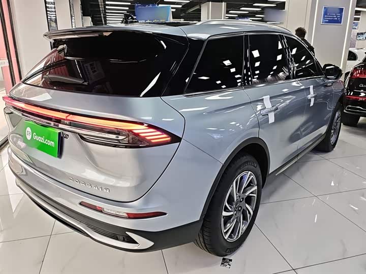 Фото 7 - Lincoln Corsair