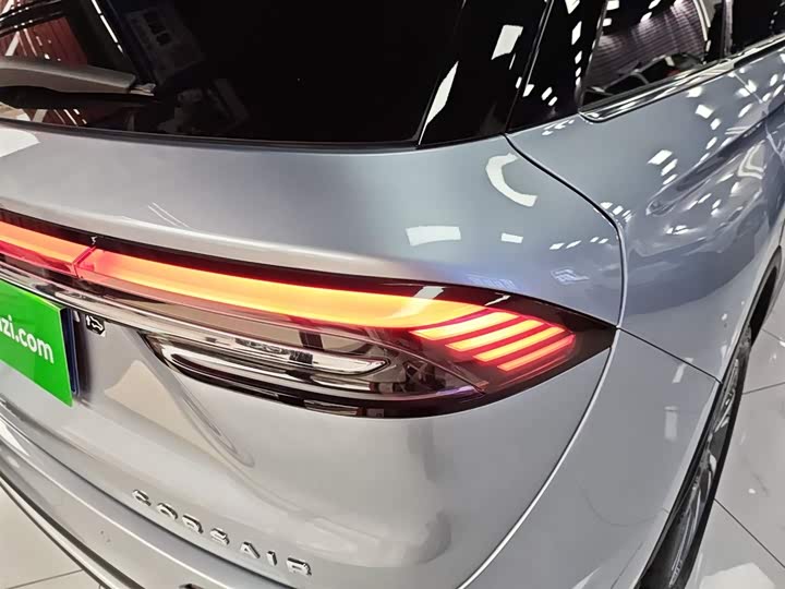 Фото 8 - Lincoln Corsair