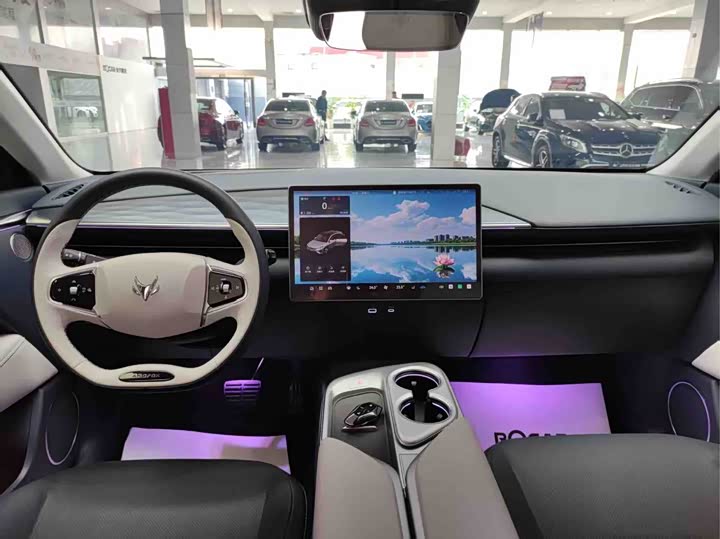 Фото 9 - BAIC Arcfox Alpha T5