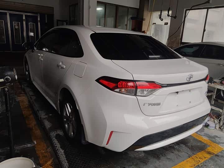 Фото 5 - Toyota Levin