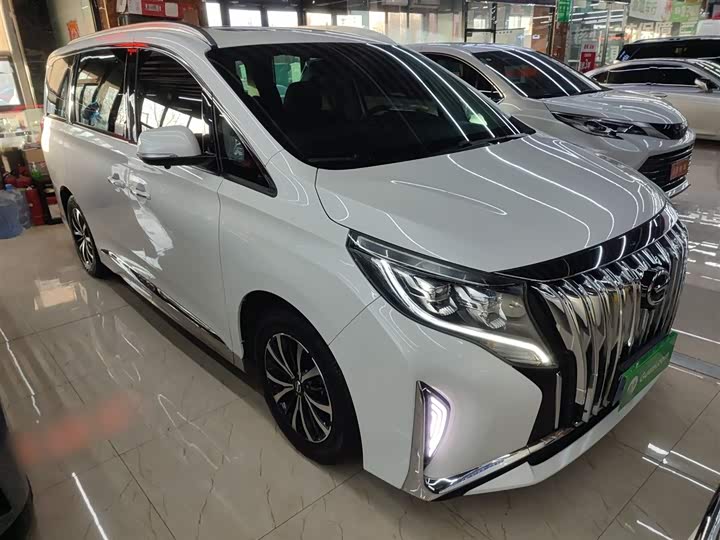 Фото 4 - GAC Trumpchi M8