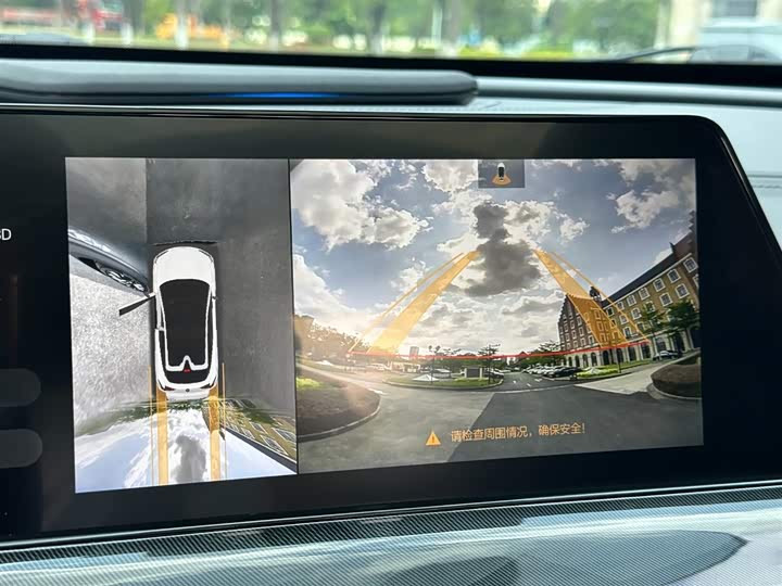 Фото 7 - Changan UNI-T