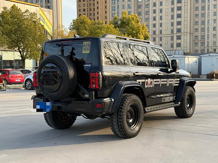 Фото 7 - Tank 300