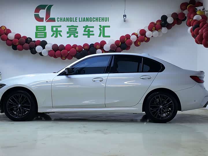 Фото 3 - BMW 3 Series