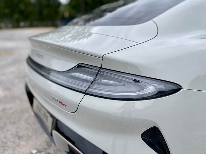 Фото 8 - Xiaomi SU7