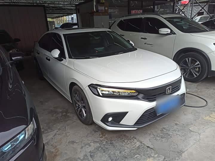 Фото 4 - Honda Civic