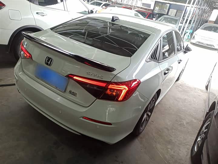 Фото 7 - Honda Civic