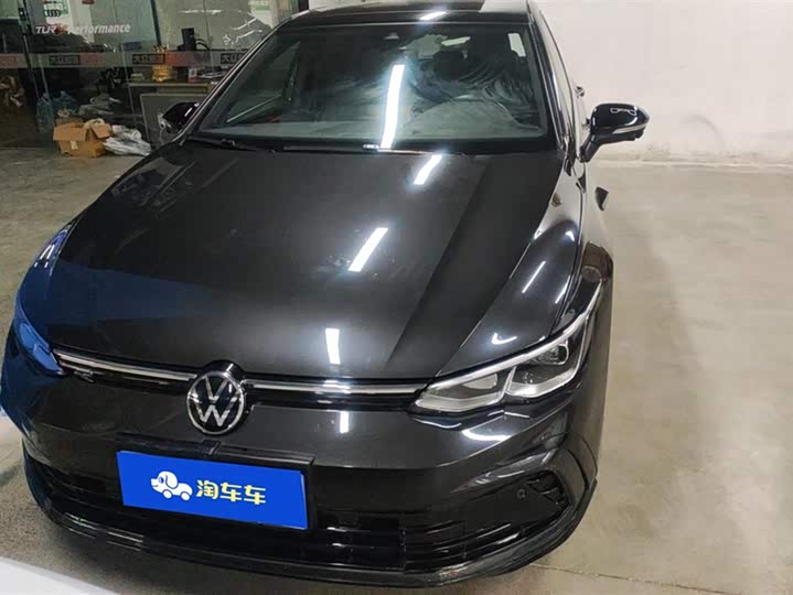 Фото 2 - Volkswagen Golf