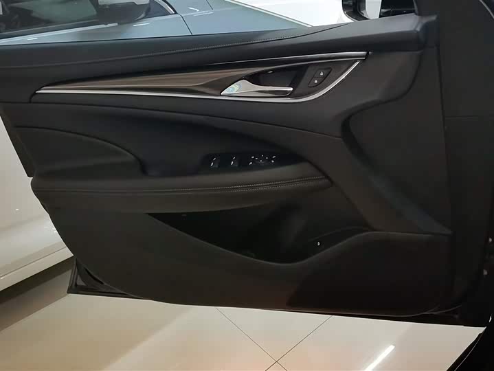 Фото 7 - Buick LaCrosse