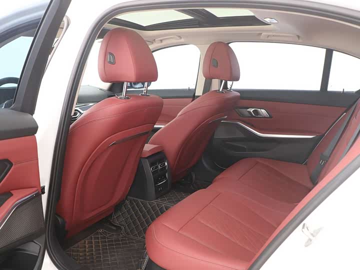 Фото 8 - BMW 3 Series