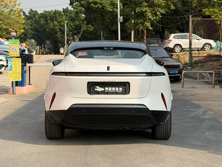 Фото 5 - Avatr 11