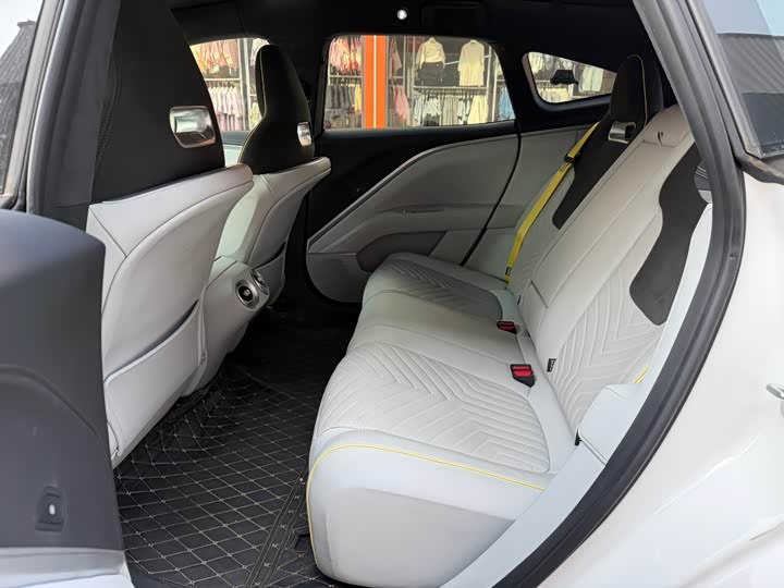 Фото 8 - Avatr 11