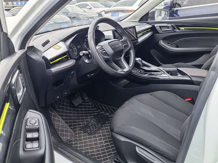 Фото 4 - Roewe i5