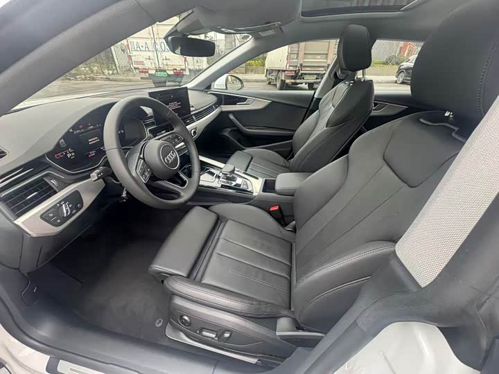 Фото 6 - Audi A5