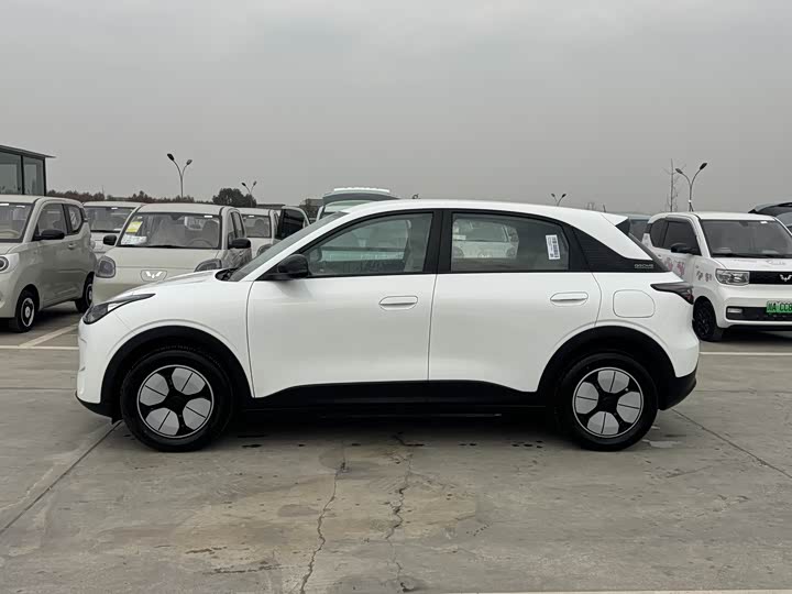 Фото 5 - Geely Galaxy Geome