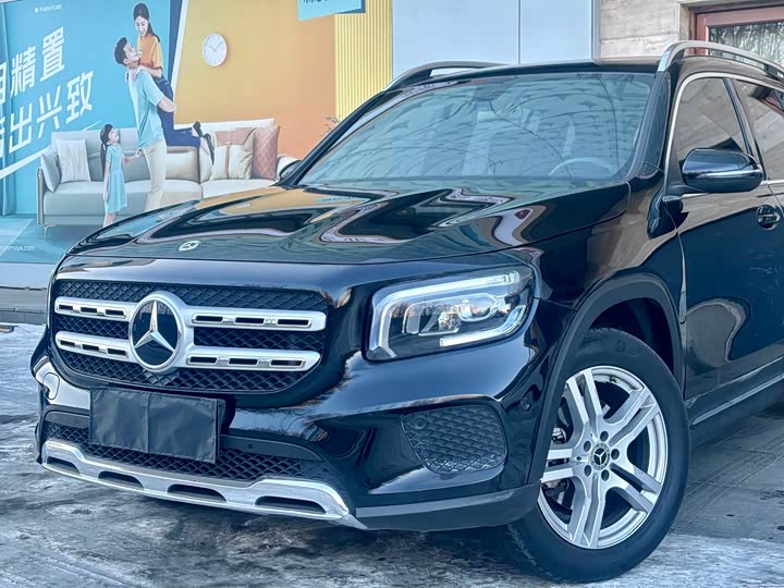 Фото 2 - Mercedes-Benz GLB-Class