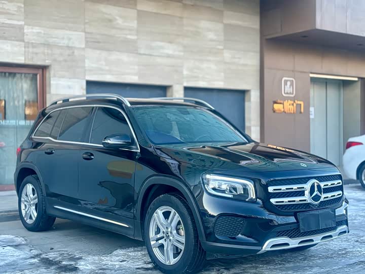 Фото 4 - Mercedes-Benz GLB-Class