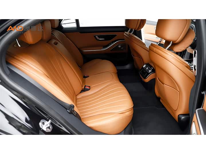 Фото 8 - Mercedes-Benz S-Class