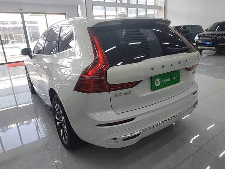 Фото 5 - Volvo XC60