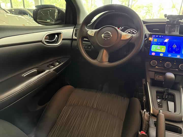 Фото 7 - Nissan Sylphy