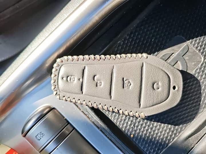 Фото 9 - BYD Dolphin