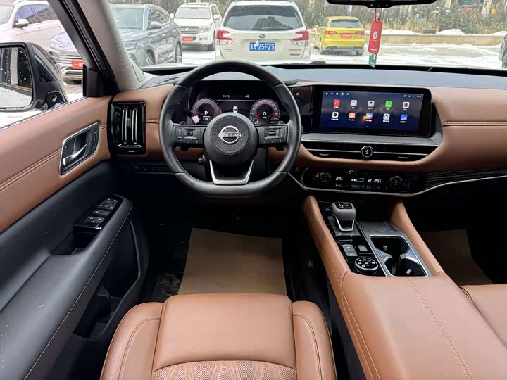 Фото 8 - Nissan Pathfinder